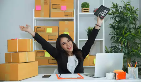 Lady happy with the conveniency of dynamic product master of Solar CRM Software